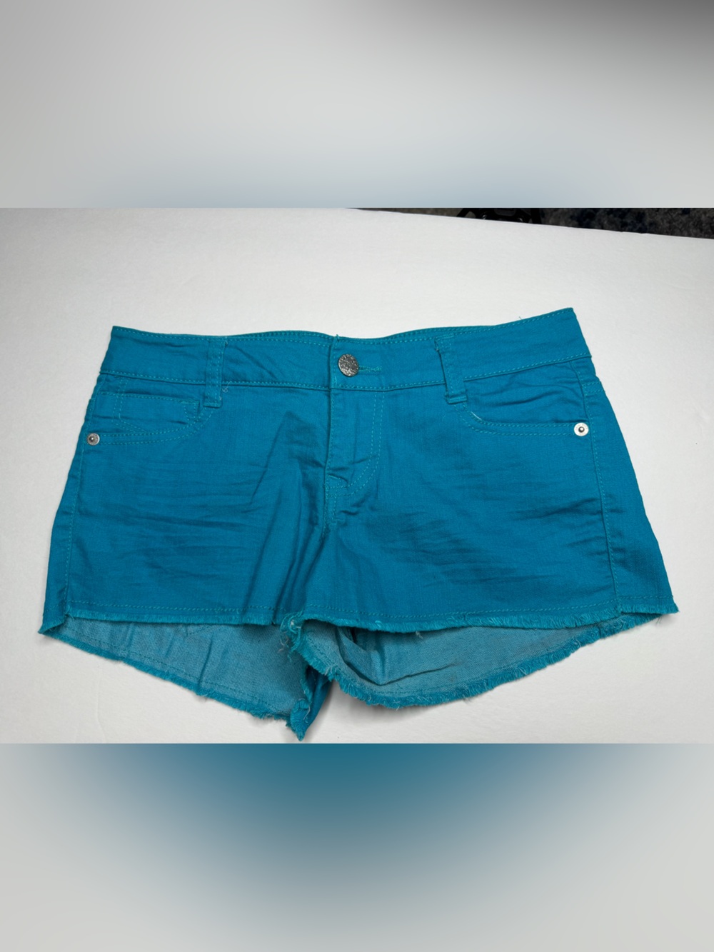 Celebrity Pink Original Denim Aqua Shorts – Frayed Hem – Size 1